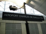 シャルルドゴール空港の地下にある国鉄の駅