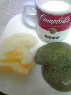 あんぱんと牛乳はぴったりー！