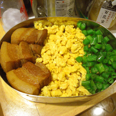 三色丼