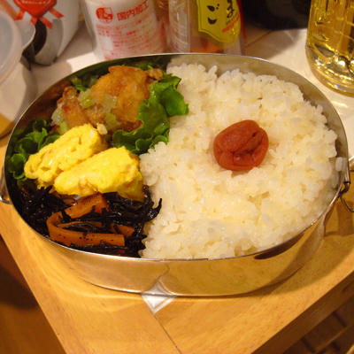 唐揚げ弁当