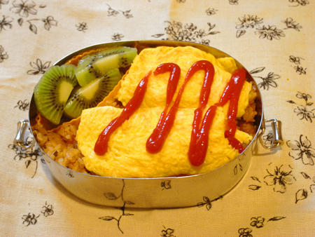 オムライス弁当