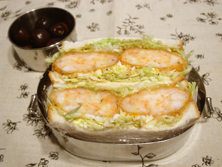 エビカツサンド弁当