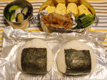 明太子おにぎりと出汁巻き卵
