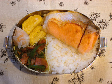 鮭弁当