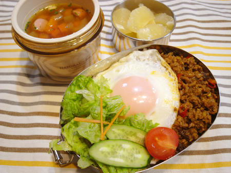 カフェ風ドライカレー弁当