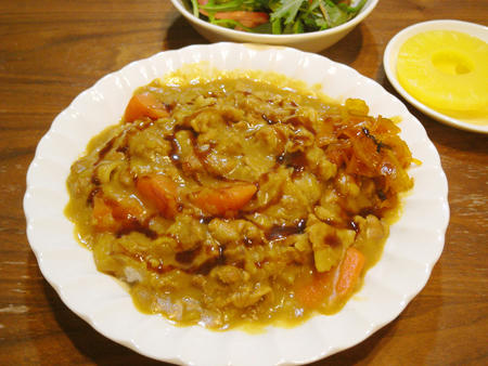 懐かしの黄色いカレー