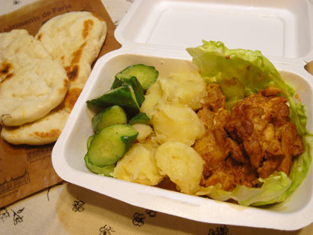 タンドリーチキンとナン弁当