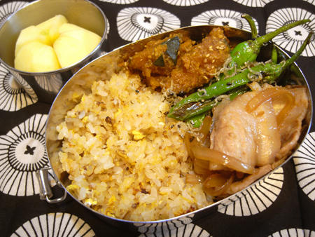 焼き飯弁当
