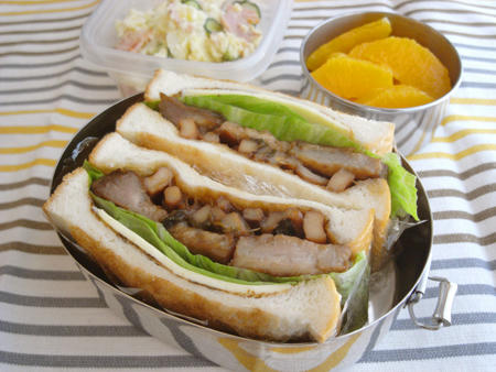 烏賊豚サンド弁当