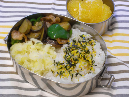 ナスピーマンのコンソメ炒め弁当