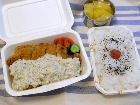 邪悪なチキン南蛮弁当