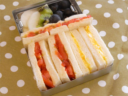 トマトサンド弁当