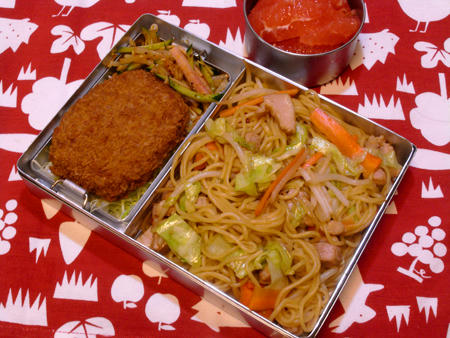 焼きそばコロッケ弁当