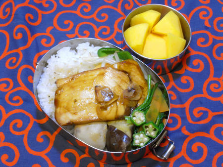 カジキのにんにく醤油焼き弁当