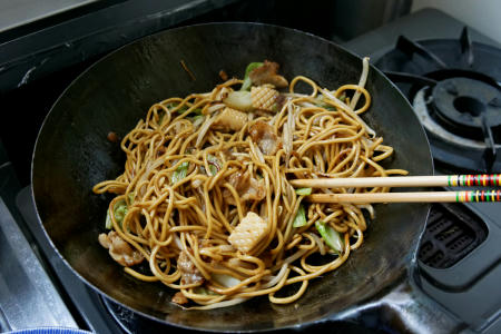 自家製麺の焼きそば完成