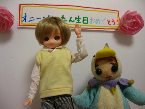 オニーソン（左）とpenpen（右）