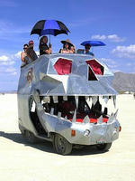 strange_cars_bikes_017.jpg