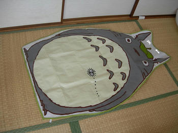 トトロのビニールシート