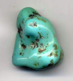 250px-Turquoise_pebble_700pix.jpg