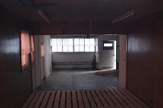 PB191085.jpg