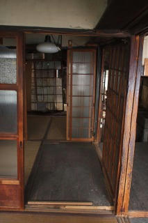 PB191104.jpg