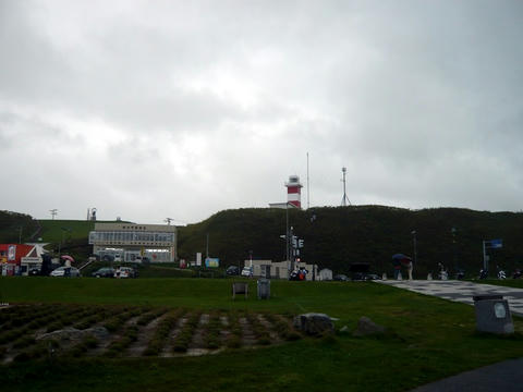 宗谷岬公園の風景1・宗谷岬灯台
