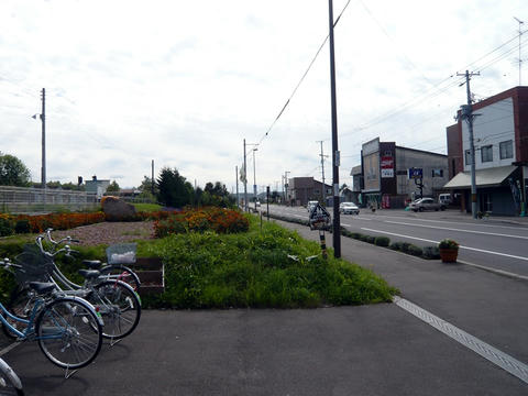 国道237号の西神楽市街・美瑛方面