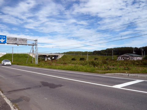 空港千代ヶ岡道路
