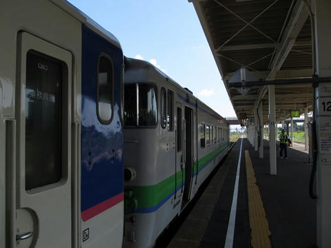 キハ40 355＠追分駅