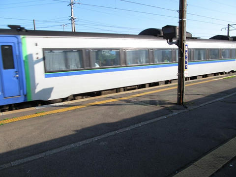 キハ183系特急北斗＠幌別駅