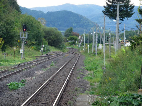 瀬戸瀬駅から旭川方面を望む