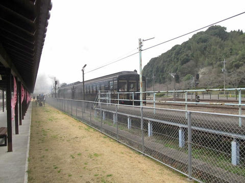 発車するSL人吉＠人吉駅