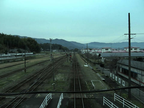 吉松駅から北側を望む