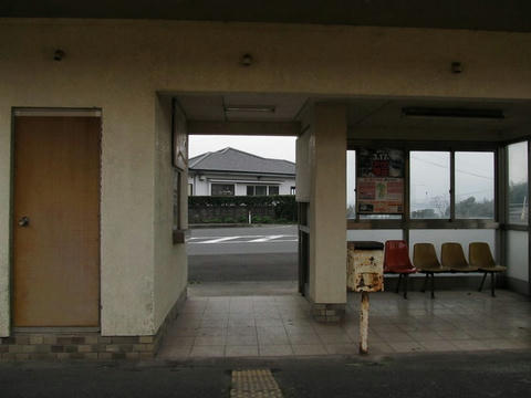 大隅夏井駅駅舎