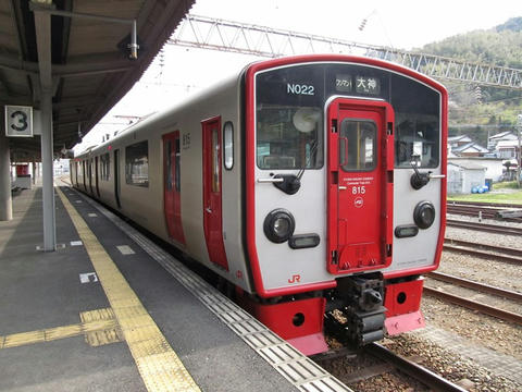 815系N022編成＠佐伯駅