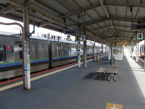 滝川駅ホーム
