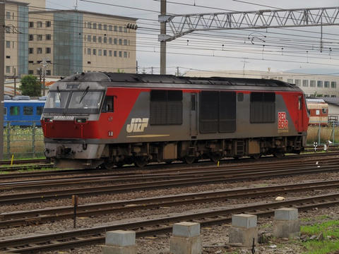 DF200-110＠五稜郭駅