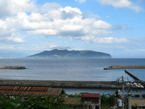 道南いさりび鉄道から見た函館山