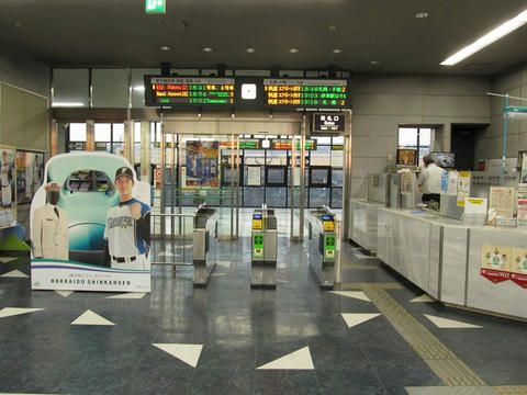 南千歳駅改札口・みどりの窓口