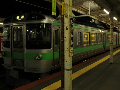 721系F-4編成＠滝川駅