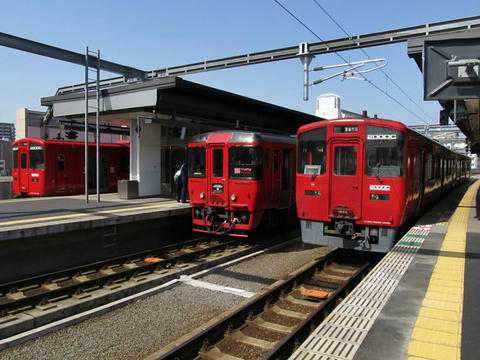大分駅ホーム風景