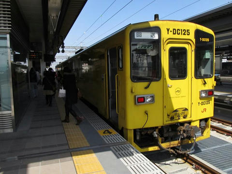 キハ125-25＠大分駅