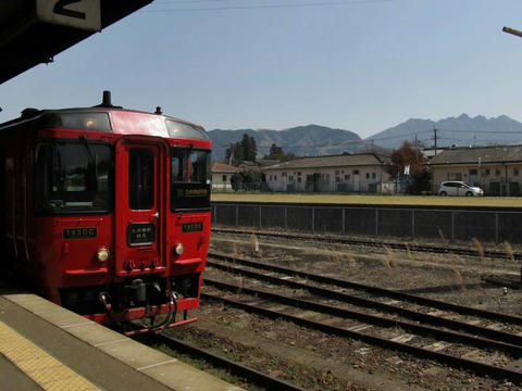 キハ185-1001＠宮地駅