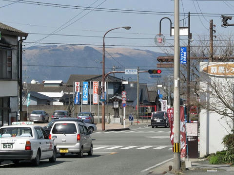 宮地駅前風景