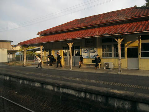 網田駅駅舎