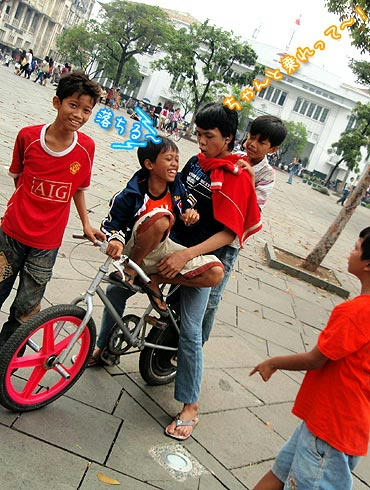 自転車と男の子