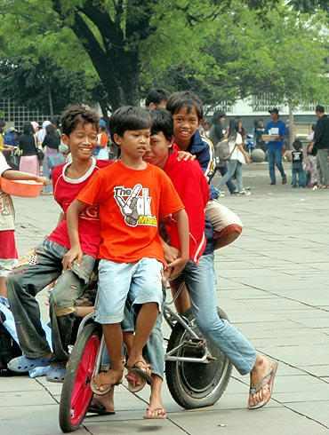 自転車と男の子