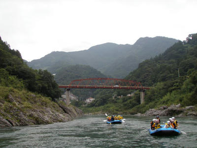 05dc40f2.jpg