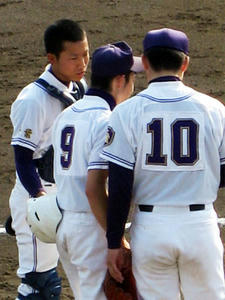 あなた、前の試合の時は寄ってきませんでしたよね？