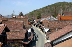 ふるさと村外観